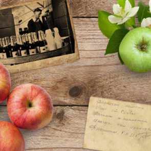 In 1945, the National Apple Institute and U.S. Department of Agriculture named Martinelli's, “the only consistently Grade A brand.”